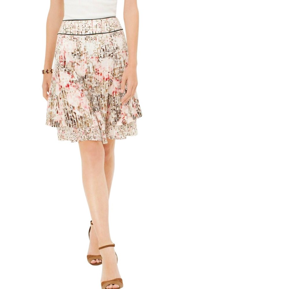 WHBM NWT Petite Floral Print Tiered A-Line Skirt Ecru Women's Size 8 570181497